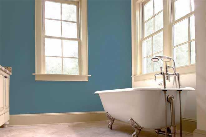 Покраска стен в ванной своими руками - подготовка, пошаговая инструкция, как покрасить стены,чем покрасить ванную комнату,идеи, ванна под покраску,окраска,какой краской, покрашенные стены , водоэмульсионной краской, дизайн.